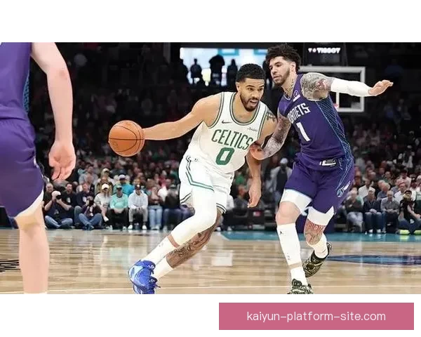 塔图姆以9胜2负战绩迎来14000分里程碑创七项新纪录复出后状态最佳