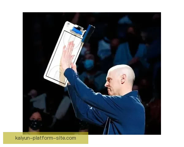 卡莱尔在0.4秒内见证震撼瞬间 赫夫能否从中汲取深刻教训